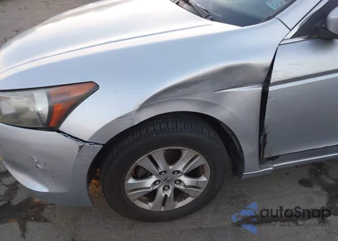 2008 Honda Accord 2.4 Lx-P z USA, uszkodzony, nr VIN JHMCP264X8C045230